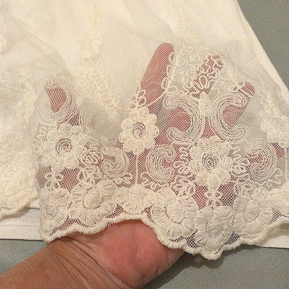 🎁 EXPRESS Vintage Top w/ Exquisite Front Overlay of Tulle, Sequins & Embroidery - Picture 7 of 14